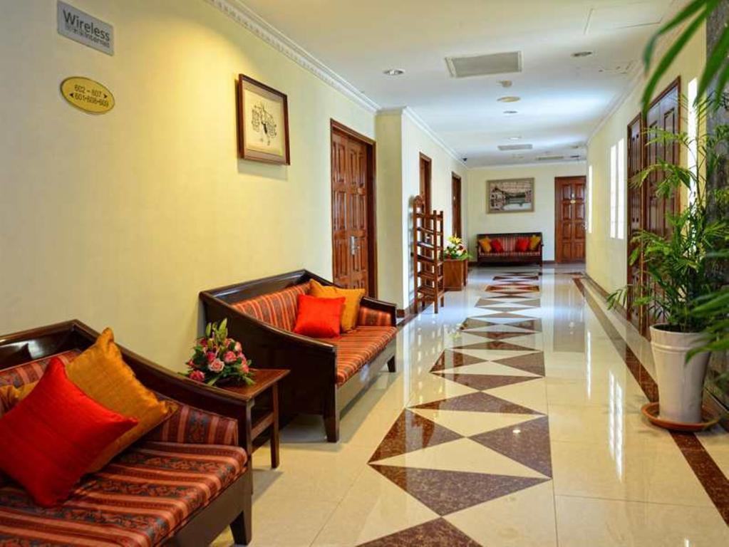 Holiday Villa Hotel City Centre Phnom Penh Exterior foto